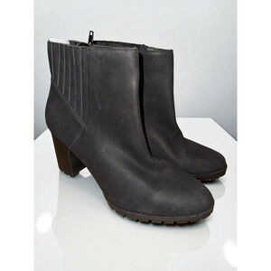 Kelly & Katie Yona Women's Boots Booties Black Faux Suede Size 9.5 NWOB C8